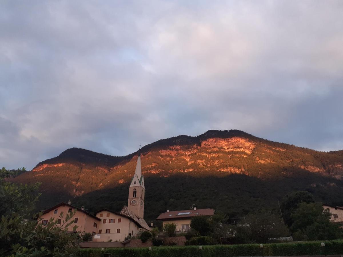 San Antonia Lägenhet Caldaro Exteriör bild